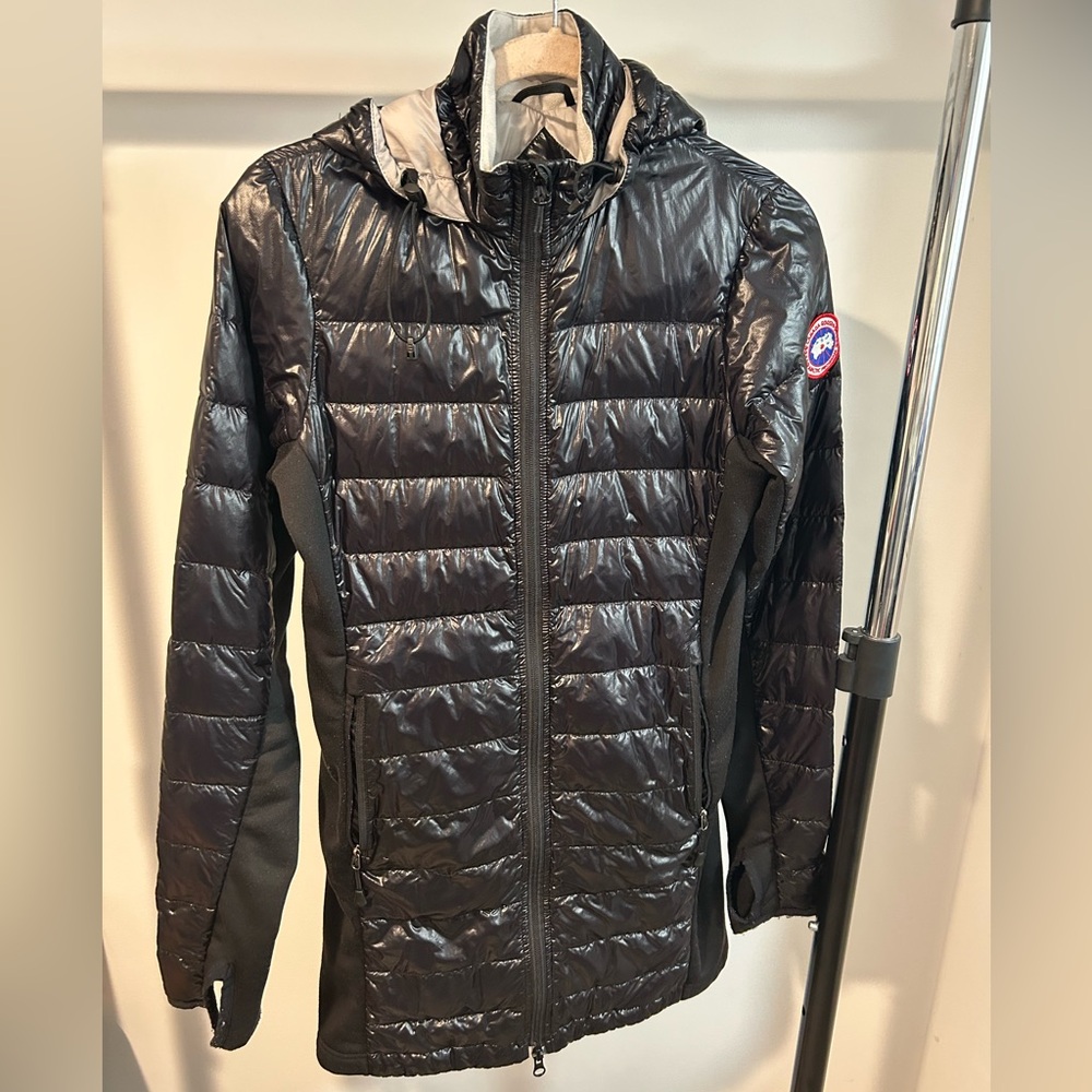Canada Goose Hybridge Lite Black Down Coat Size XS